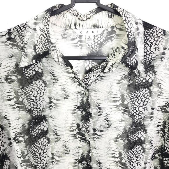 Cabi Top Womens Small Button Down Long Sleeve Abstract Tie Dye Neutral Collar - Picture 3 of 8